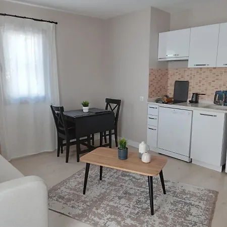 דירה Dolphin Residences - Begonya 1