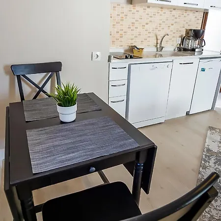דירה Dolphin Residences - Begonya 1 *